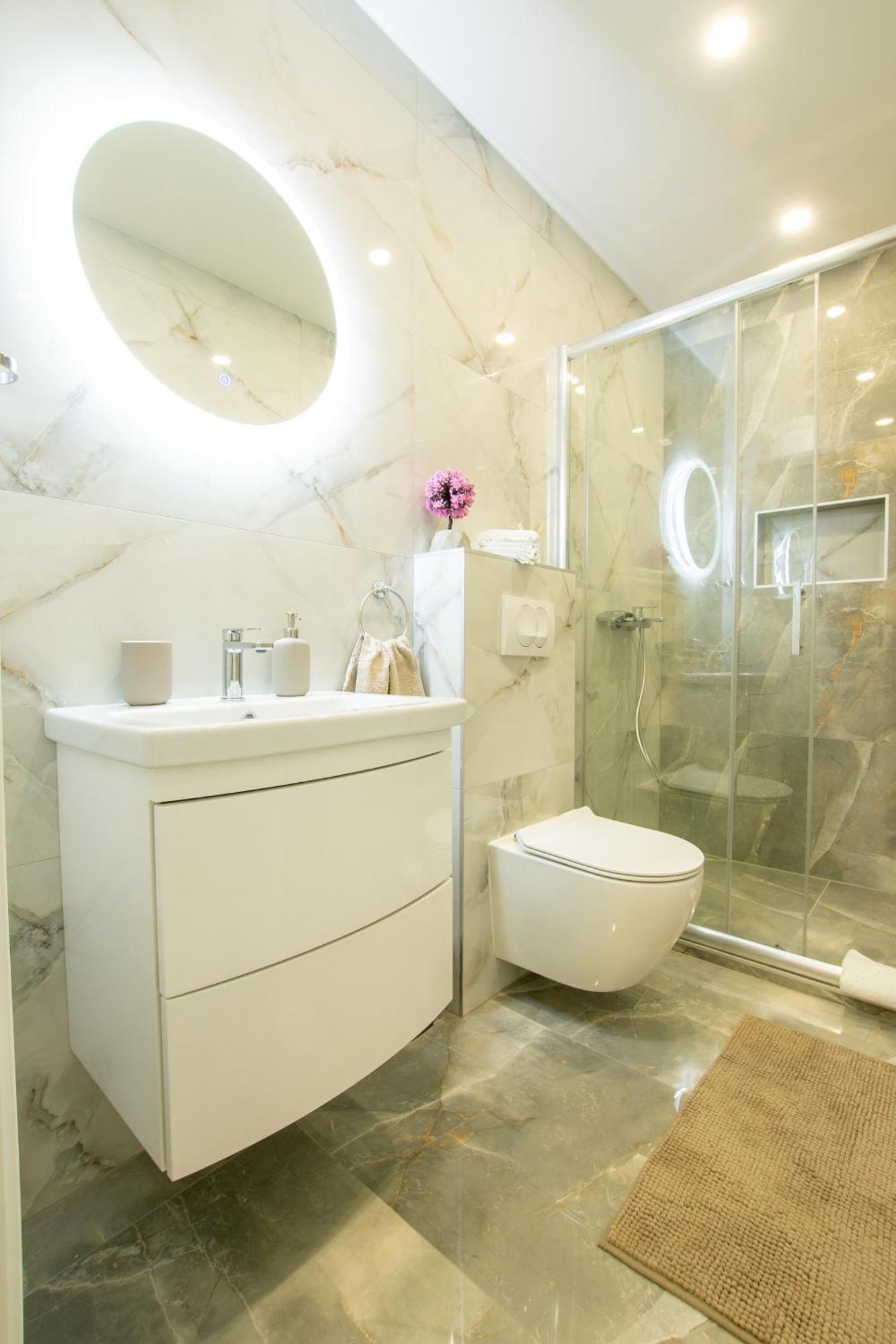 Apartman Valentina - Self Check In And Check Out Otočac Zewnętrze zdjęcie